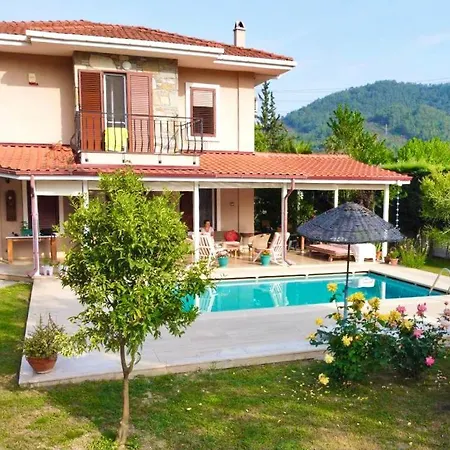 فندق Corner - Conservative W / Pool & Garden In Gocek 4*